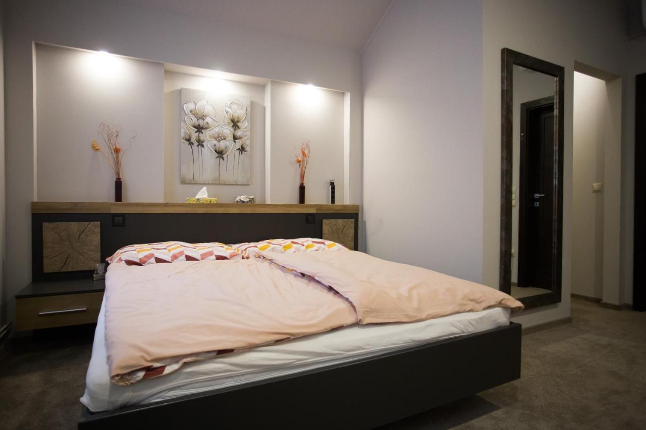 Kikelet Apartman Apartment Szombathely Ngoại thất bức ảnh